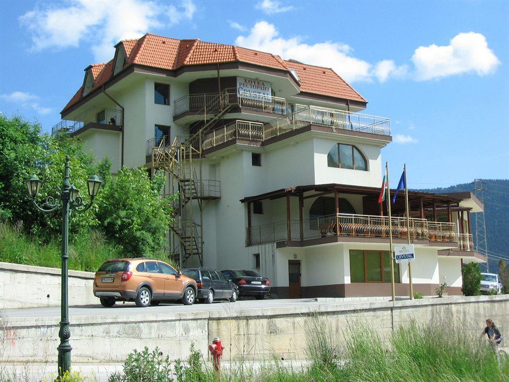 Семеен Хотел Кристал Smolyan Buitenkant foto